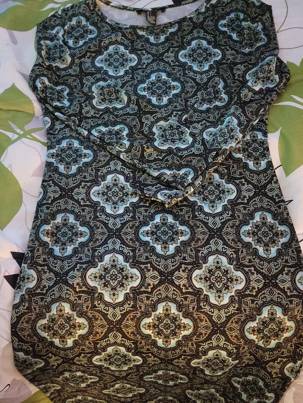 Forever 21 Long sleeve stretch dress